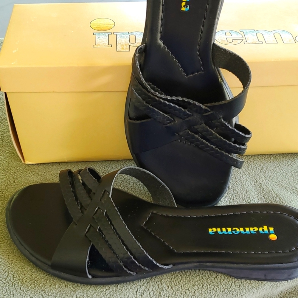 Black leather slides from Impanema